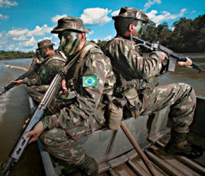 Brasil intensifica proteção na fronteira com Colômbia - Forças